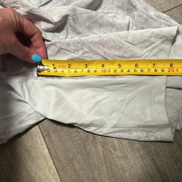 Lululemon Shorts - Picture 6 of 7